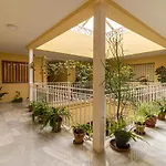 Allo Caballeros I Centro 2 *